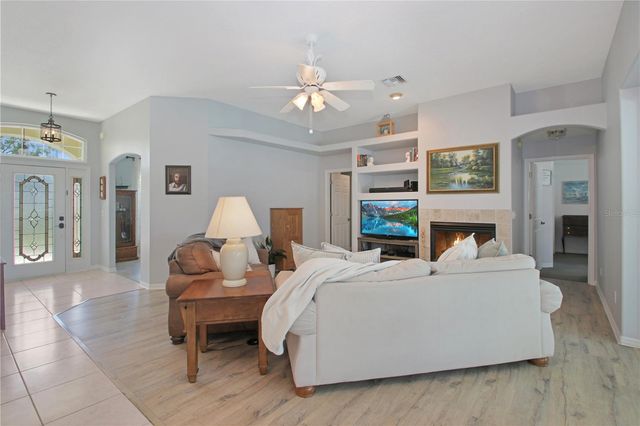 11825 OVERLOOK DRIVE, Clermont, FL 34711