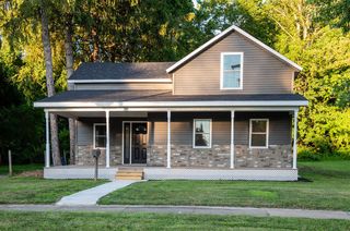 1120 8th Street, Three Rivers City, MI 49093