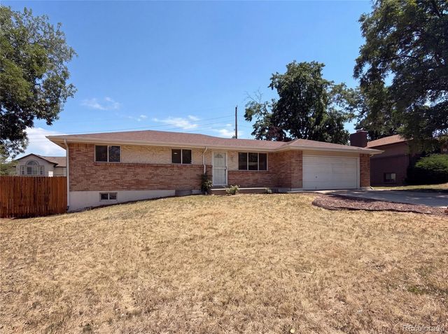 774 Urban Street, Golden, CO 80401