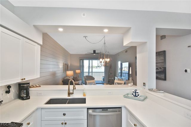 10460 Washingtonia Palm WAY 1324, Fort Myers, FL 33966