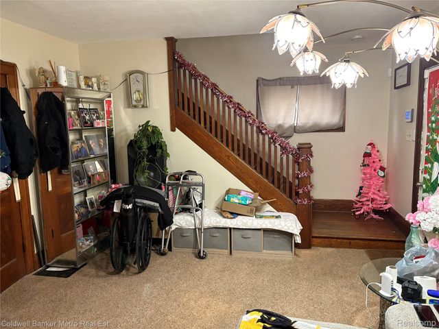 22 Steinbaugh Court, Pontiac, MI 48341