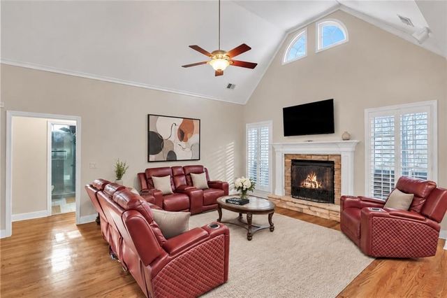 211 Graymist Path, Loganville, GA 30052
