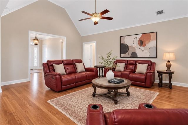 211 Graymist Path, Loganville, GA 30052
