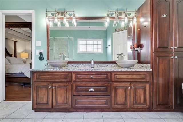 211 Graymist Path, Loganville, GA 30052