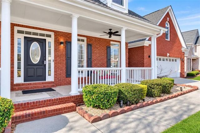211 Graymist Path, Loganville, GA 30052