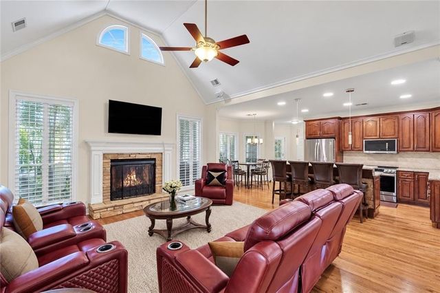 211 Graymist Path, Loganville, GA 30052