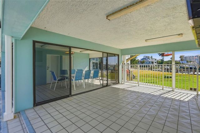 1100 PINELLAS BAYWAY S G2, Tierra Verde, FL 33715