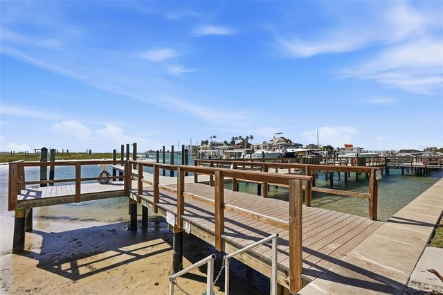 1100 PINELLAS BAYWAY S G2, Tierra Verde, FL 33715