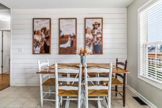 120 Country Drive, Hustonville, KY 40437