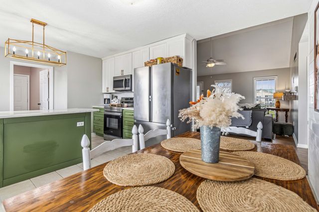 120 Country Drive, Hustonville, KY 40437