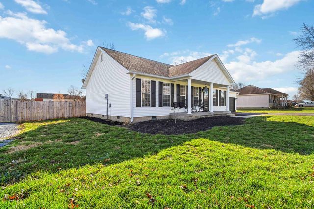 120 Country Drive, Hustonville, KY 40437