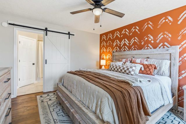 120 Country Drive, Hustonville, KY 40437