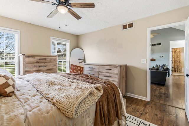 120 Country Drive, Hustonville, KY 40437