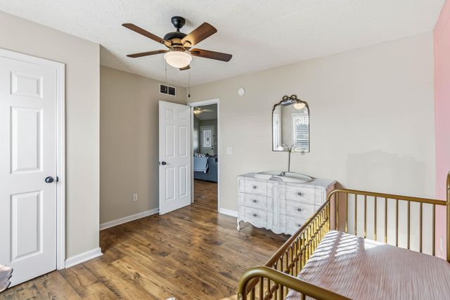 120 Country Drive, Hustonville, KY 40437