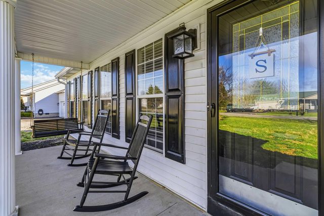 120 Country Drive, Hustonville, KY 40437