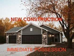 106 E Trett Street, Wheatfield, IN 46392