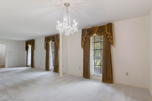 11 S Terrapin Hill Road, Brandon, MS 39042