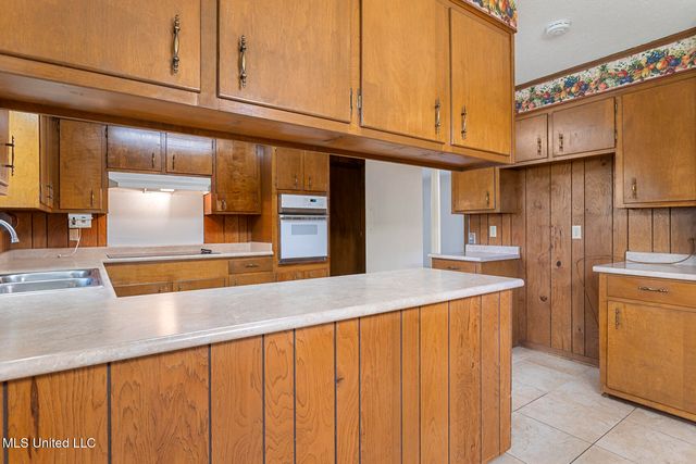 11 S Terrapin Hill Road, Brandon, MS 39042