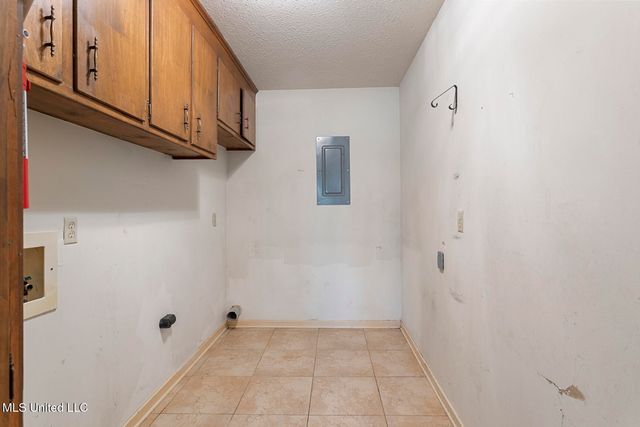 11 S Terrapin Hill Road, Brandon, MS 39042