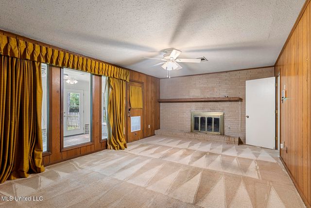 11 S Terrapin Hill Road, Brandon, MS 39042
