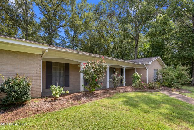 11 S Terrapin Hill Road, Brandon, MS 39042