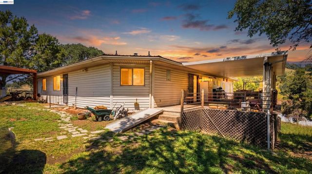 8037 Savage Way, Valley Springs, CA 95252