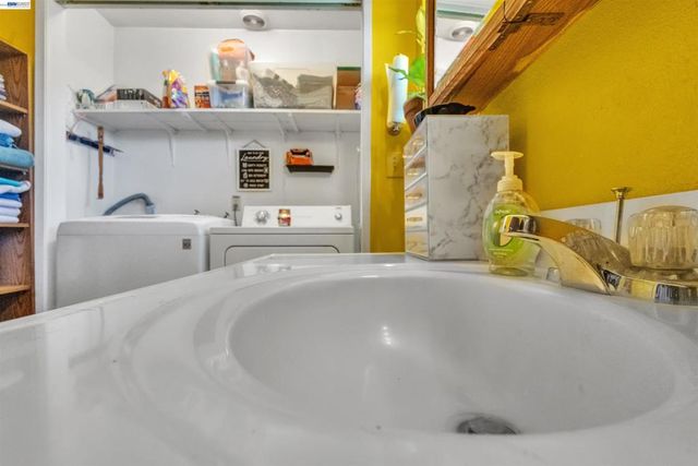 8037 Savage Way, Valley Springs, CA 95252