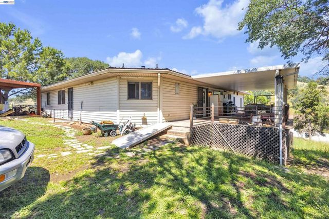 8037 Savage Way, Valley Springs, CA 95252