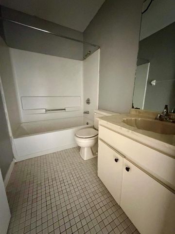 3103 RIVERSIDE DRIVE B, Punta Gorda, FL 33950