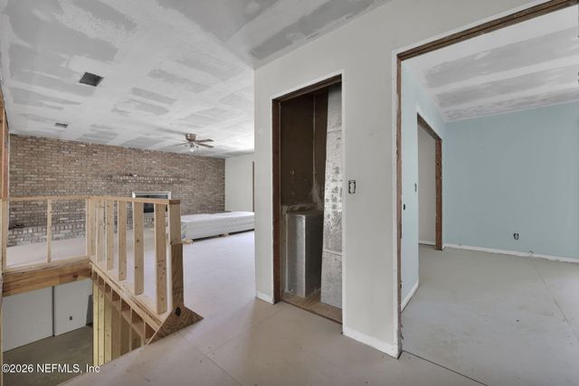 929 LAKE ASBURY Drive, Green Cove Springs, FL 32043