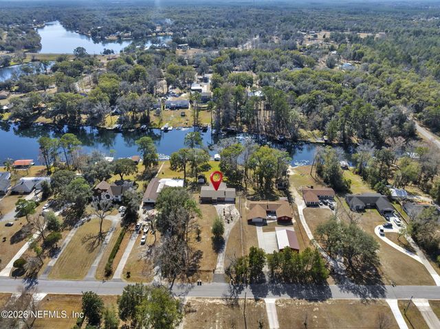 929 LAKE ASBURY Drive, Green Cove Springs, FL 32043