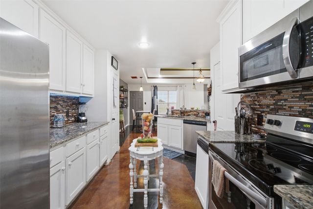2900 Fitzhugh Avenue, Fort Worth, TX 76105