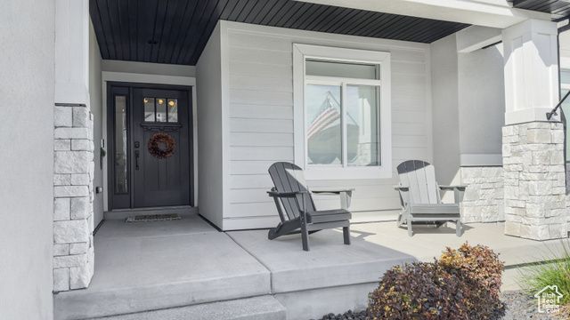 3881 N CHAPMAN DR, Eagle Mountain, UT 84005