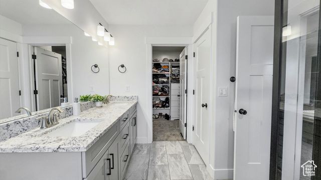 3881 N CHAPMAN DR, Eagle Mountain, UT 84005