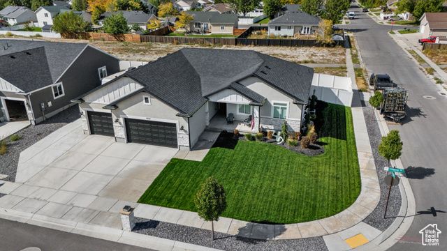 3881 N CHAPMAN DR, Eagle Mountain, UT 84005