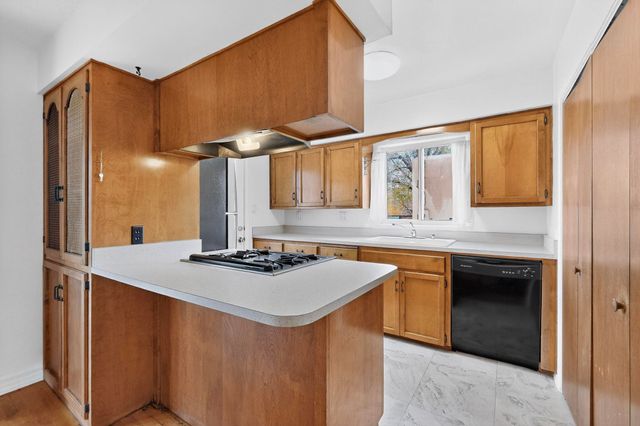 1810 Anderson Place SE, Albuquerque, NM 87108