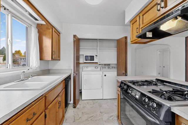 1810 Anderson Place SE, Albuquerque, NM 87108