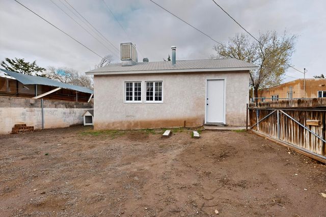 1810 Anderson Place SE, Albuquerque, NM 87108