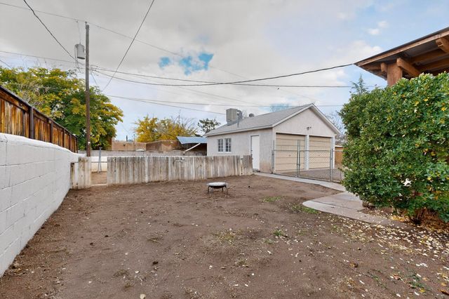 1810 Anderson Place SE, Albuquerque, NM 87108