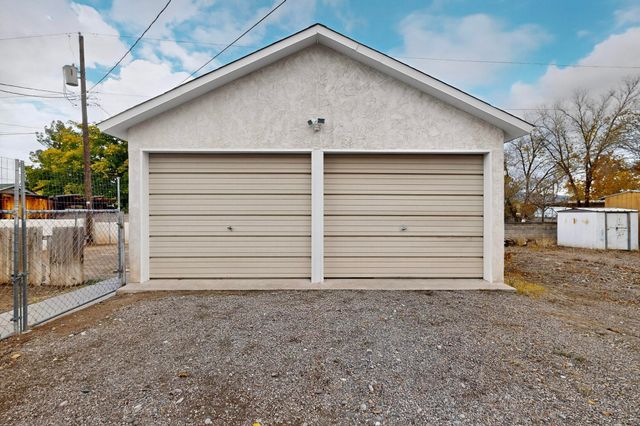 1810 Anderson Place SE, Albuquerque, NM 87108