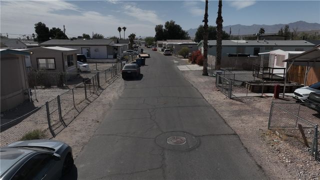 1855 Montclair Drive, Bullhead City, AZ 86442