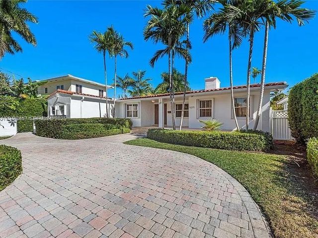 5371 N Bay Rd, Miami Beach, FL 33140