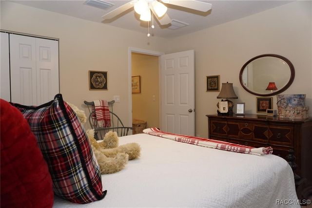 8429 N Tiny Lily Drive, Citrus Springs, FL 34434