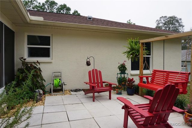 8429 N Tiny Lily Drive, Citrus Springs, FL 34434