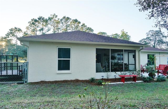 8429 N Tiny Lily Drive, Citrus Springs, FL 34434