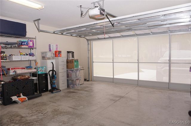 8429 N Tiny Lily Drive, Citrus Springs, FL 34434