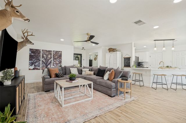 5610 Niagara Court, Midlothian, TX 76065