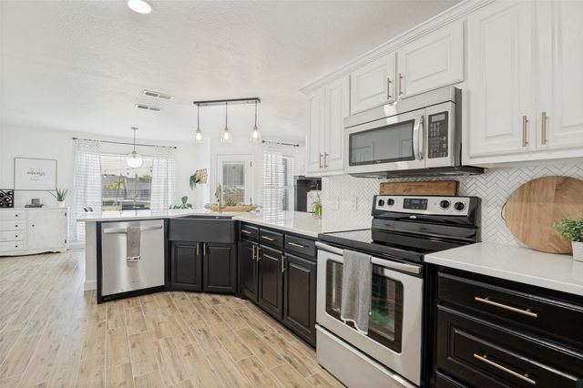 5610 Niagara Court, Midlothian, TX 76065