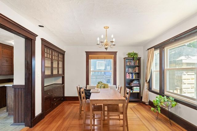 47 Wallis St, Beverly, MA 01915