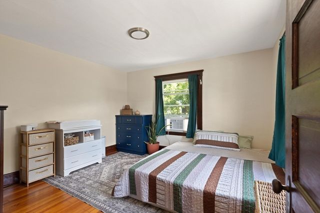 47 Wallis St, Beverly, MA 01915